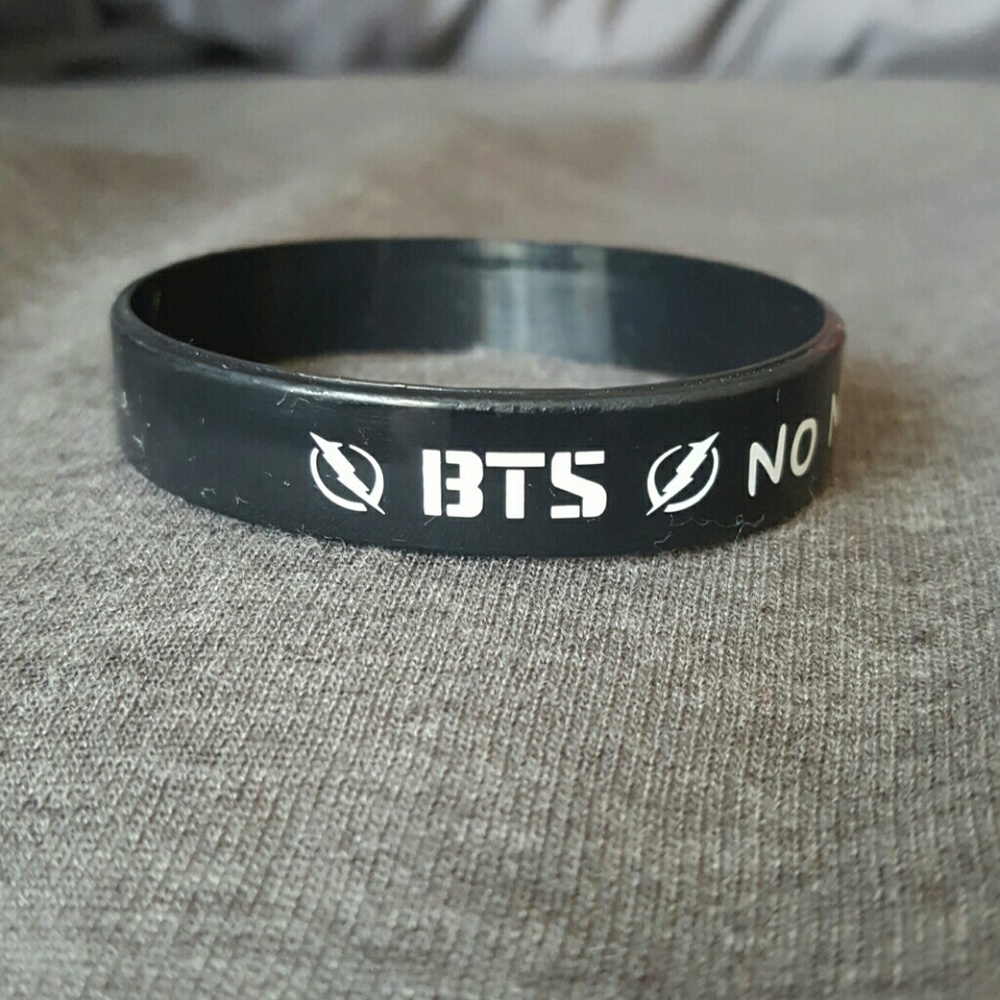BTS Jelly Bracelet